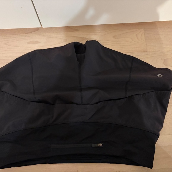 Lululemon speed up shorts - Picture 3 of 3